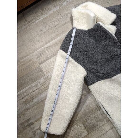 NWOT 100% Natural Sheep WOOL MEDIUM WEIGHT HK brand teddy bear coat. - Picture 6 of 16